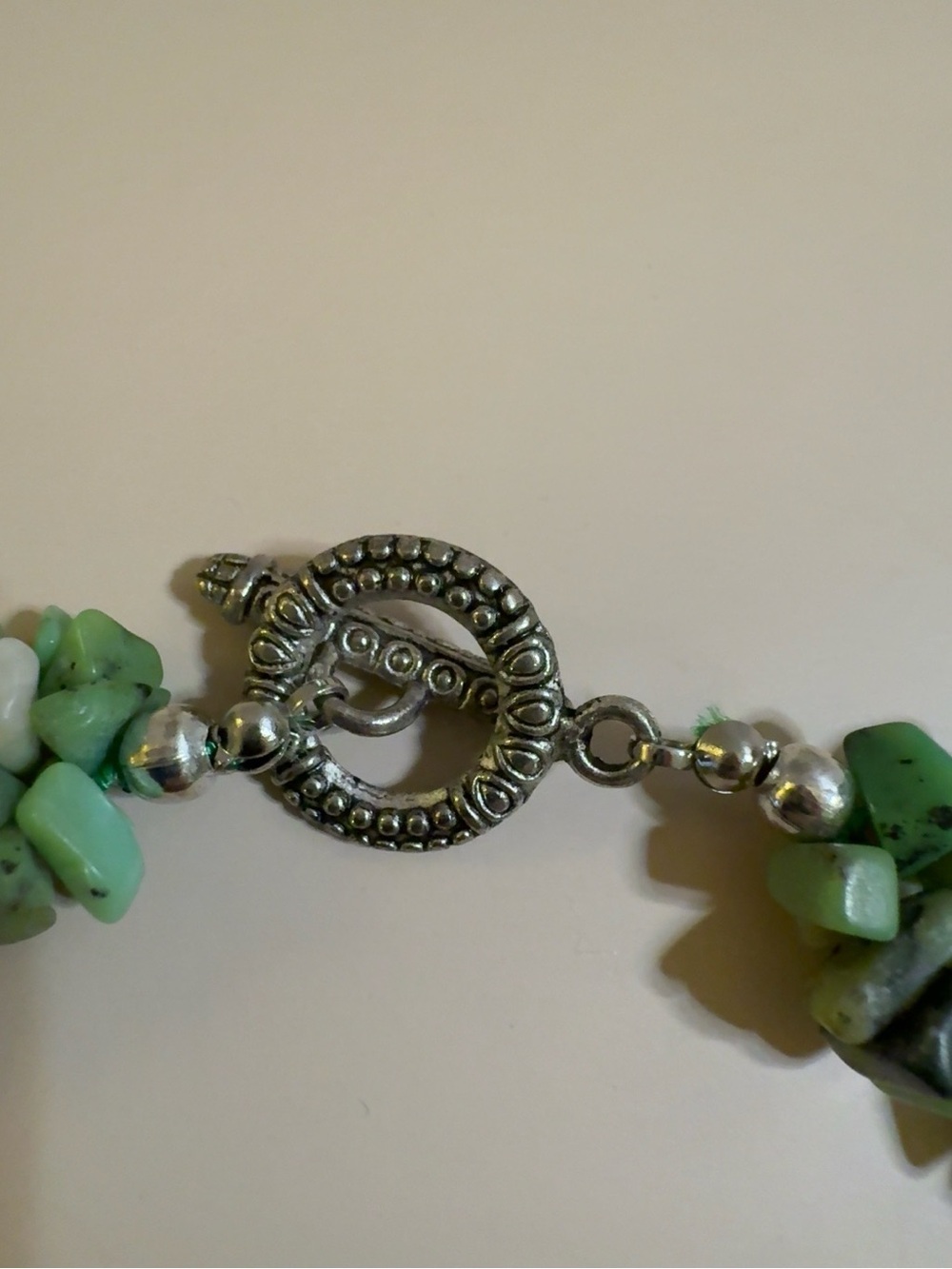 Vintage Multi-Strand Green Gemstone Chip Necklace - Picture 3 of 3
